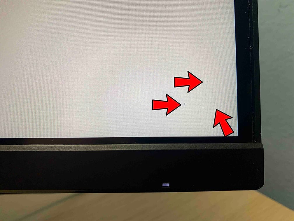 KTC H32P22P QC Issue Bottom Right