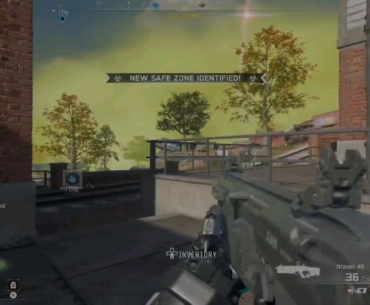 Has anyone ever seen this before? I've played hundreds of games and never seen this happen. I was so confused because I bought someone back and threw a loadout for us and was confused asf why it never fell. I even went back to see if I dropped it before I saw this 😂