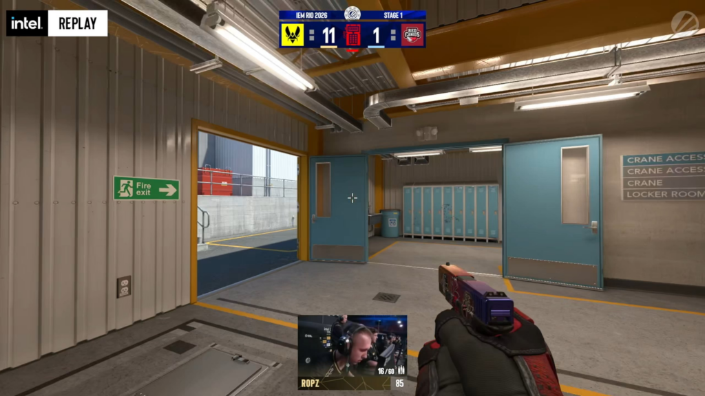 ZywOo looking perplexed as Red Canids try to save on the pistol round