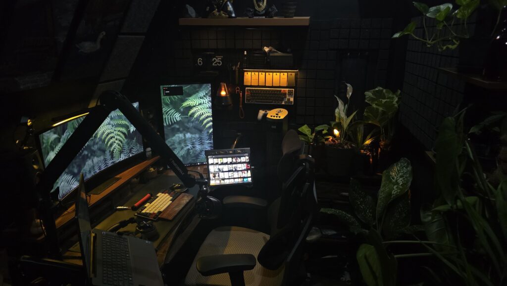 Certainly not a minimalist setup
