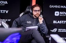 Was this Wannabe Professor guy the real problem in Sprit.