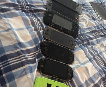 The enbiggening of handhelds