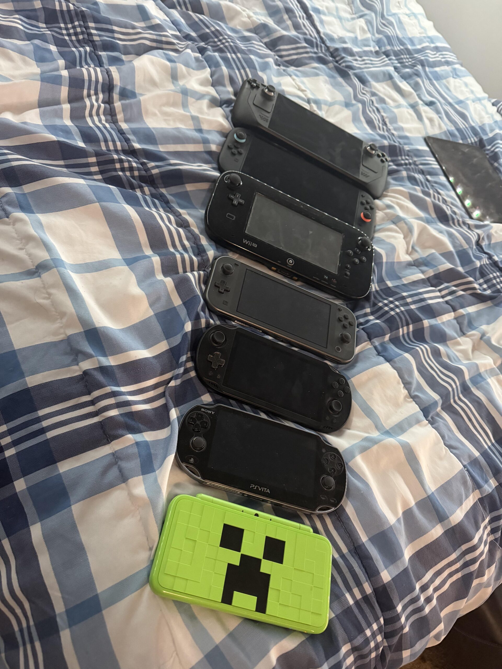 The enbiggening of handhelds The enbiggening of handhelds