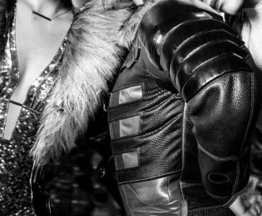 took some B&W pictures of V and characters I like 😸