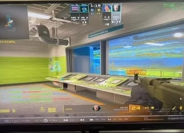 Am I missing something or isn’t this just a dead giveaway that this guy is cheating?