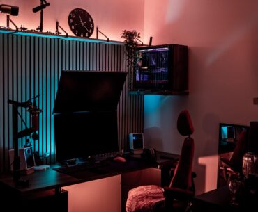 17sq/m Gaming, Workstation, Bedroom. Very much inspired by all of you.