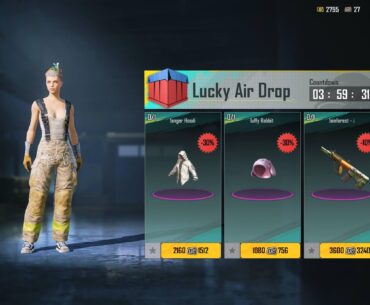 I’ve been trying to catch this hoodie for 3 years😭😭😭