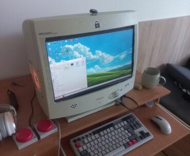 Turned an old CRT into a modern all-in-one PC with proper airflow