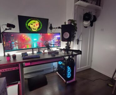 Hand made desk with salvaged wood