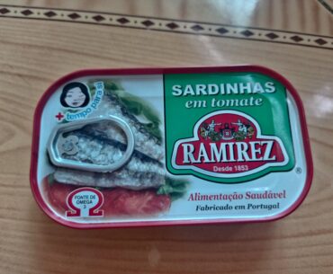 [MW2] Modern Warfare 2 I notices my sardine brand that i a purchase is have a very familiar name but i just don't know who is it in call of duty modern warfare 2 2009
