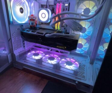 old vs new fans! 🤝