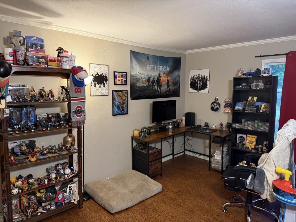 34 Year old dad. First ever BattleStation (still making improvements) 34 Year old dad. First ever BattleStation (still making improvements)