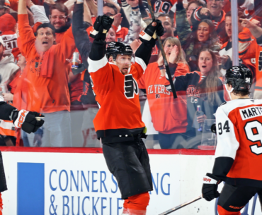 Zegras, Flyers push Penguins to brink with Game 3 win in Eastern 1st Round