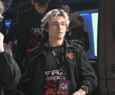 Is no beard Twistzz the greatest IGL of all time?