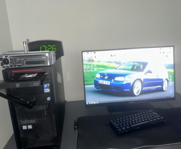 First VW TDI powered (Lenovo) Battlestation with built in alarm clock and car stereo + 4 cpus🥶🥶🥶🥶🥹🥹🥹