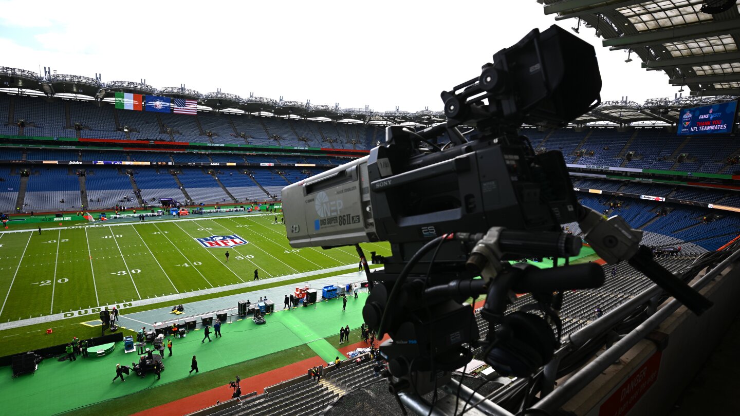 YouTube, Netflix, Fox are in play for special five-game 2026 package YouTube, Netflix, Fox are in play for special five-game 2026 package