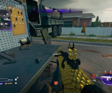 Do the keys and engine on this table do anything or is it just set dressing?