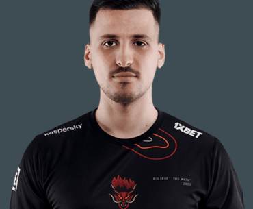 Ex Major coach try to buy cheats