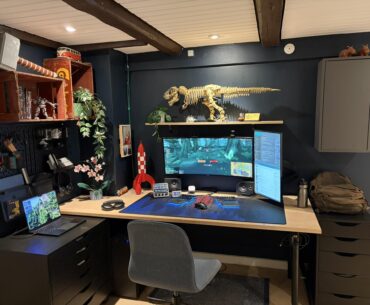 Starting to like my cozy basement setup