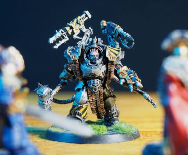 Warhammer 40K Kravek Morne model facing off against other heroes