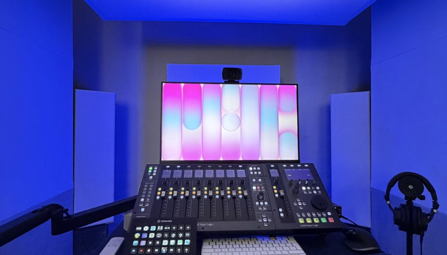 Crouching setup, hidden speakers