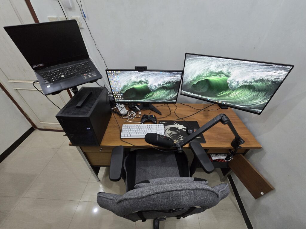 Updated setup, tidied up a bit. Recommended accessories? Relocating soon, will have third monitor, and new adjustable table.