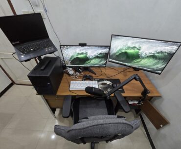 Updated setup, tidied up a bit. Recommended accessories? Relocating soon, will have third monitor, and new adjustable table.