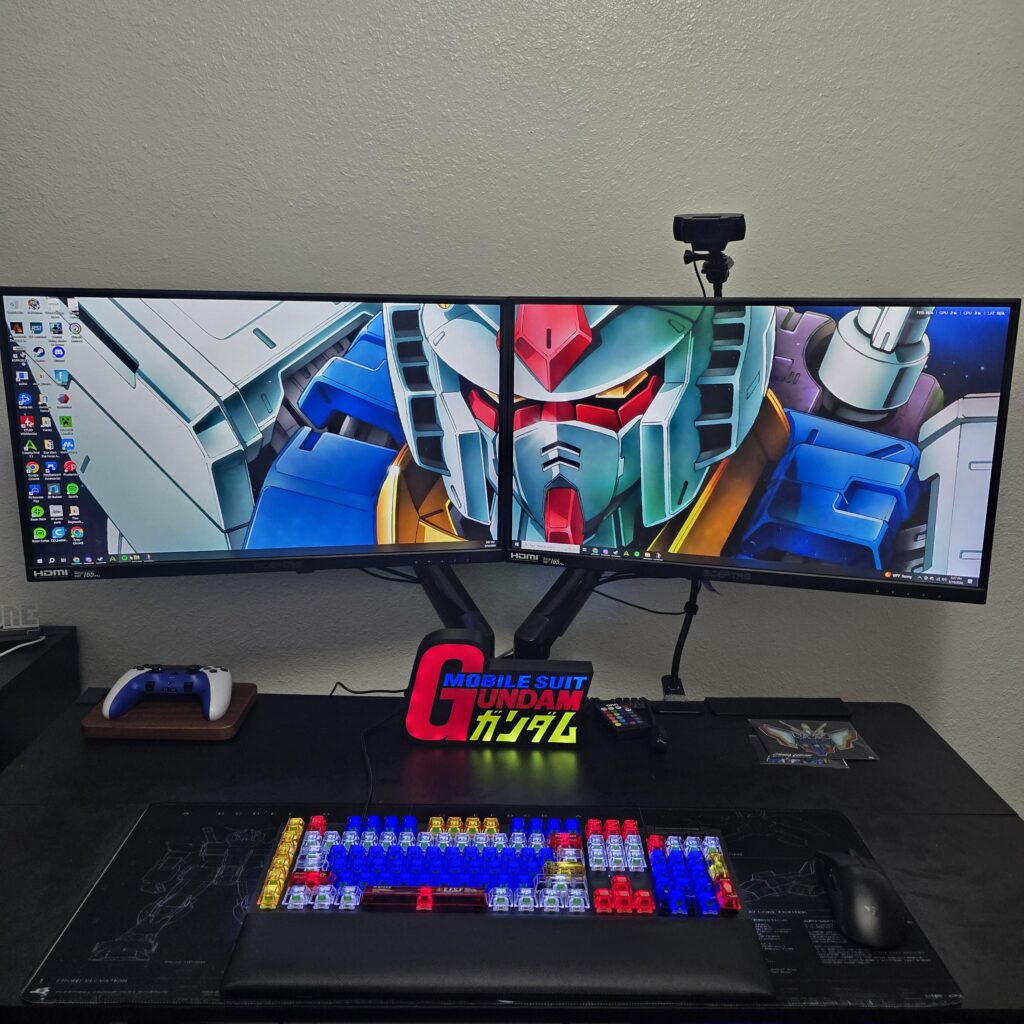 My current set up, went with a Gundam theme. Wanna add something else but not quite sure what.