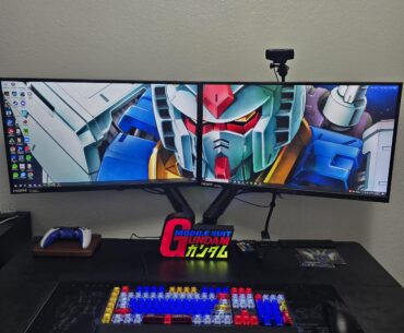 My current set up, went with a Gundam theme. Wanna add something else but not quite sure what.
