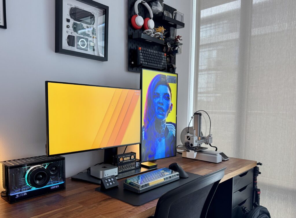 Cyberpunk-ish Theme