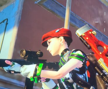 My Eve wearing the legendary Hunter's cap...