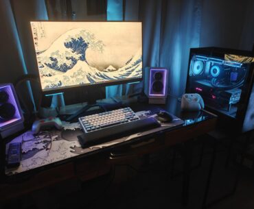 Mix of Office Work and Battlestation