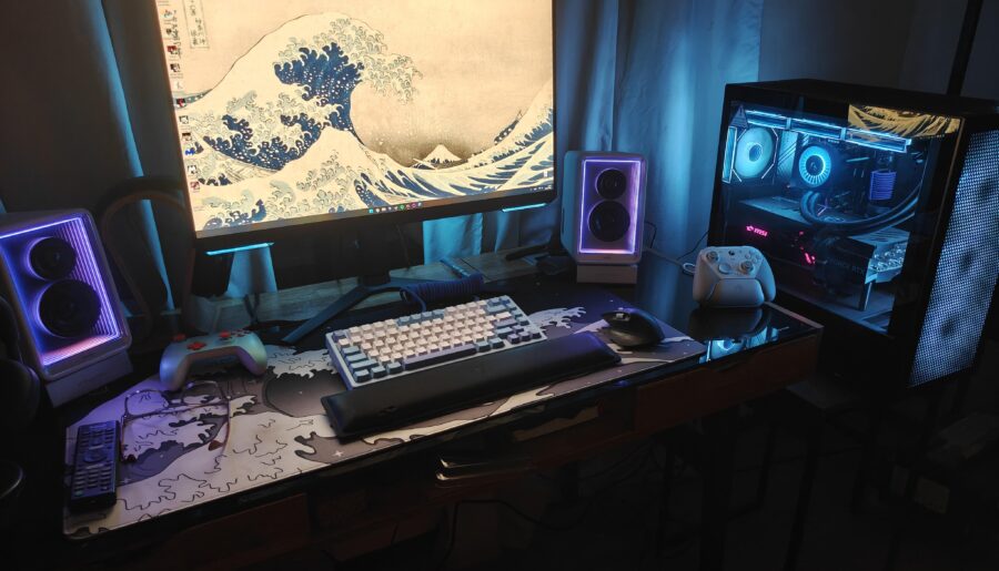 Mix of Office Work and Battlestation