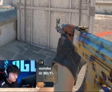 Does Mzinho realize what his AK name tag says?!