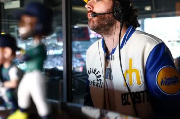 Mariners games have organ music now — played on an instrument built for Ken Griffey Jr.