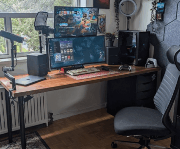 Natural light by day, RGB by night. The perfect balance.