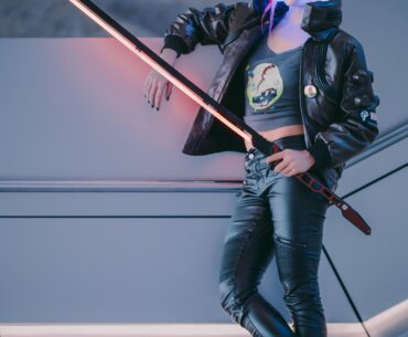Throwback to my V cosplay 🦾 (Alina Spellman)