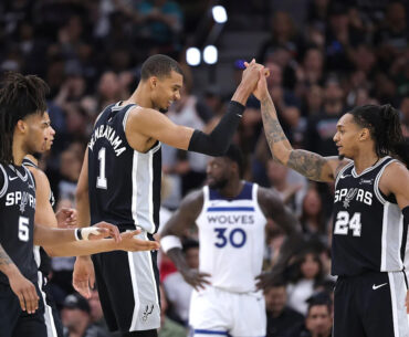 Spurs vs. Timberwolves score, live updates, how to watch: Victor Wembanyama, De'Aaron Fox look to close out series with win in Game 6