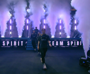 magixx walking to Falcons desk