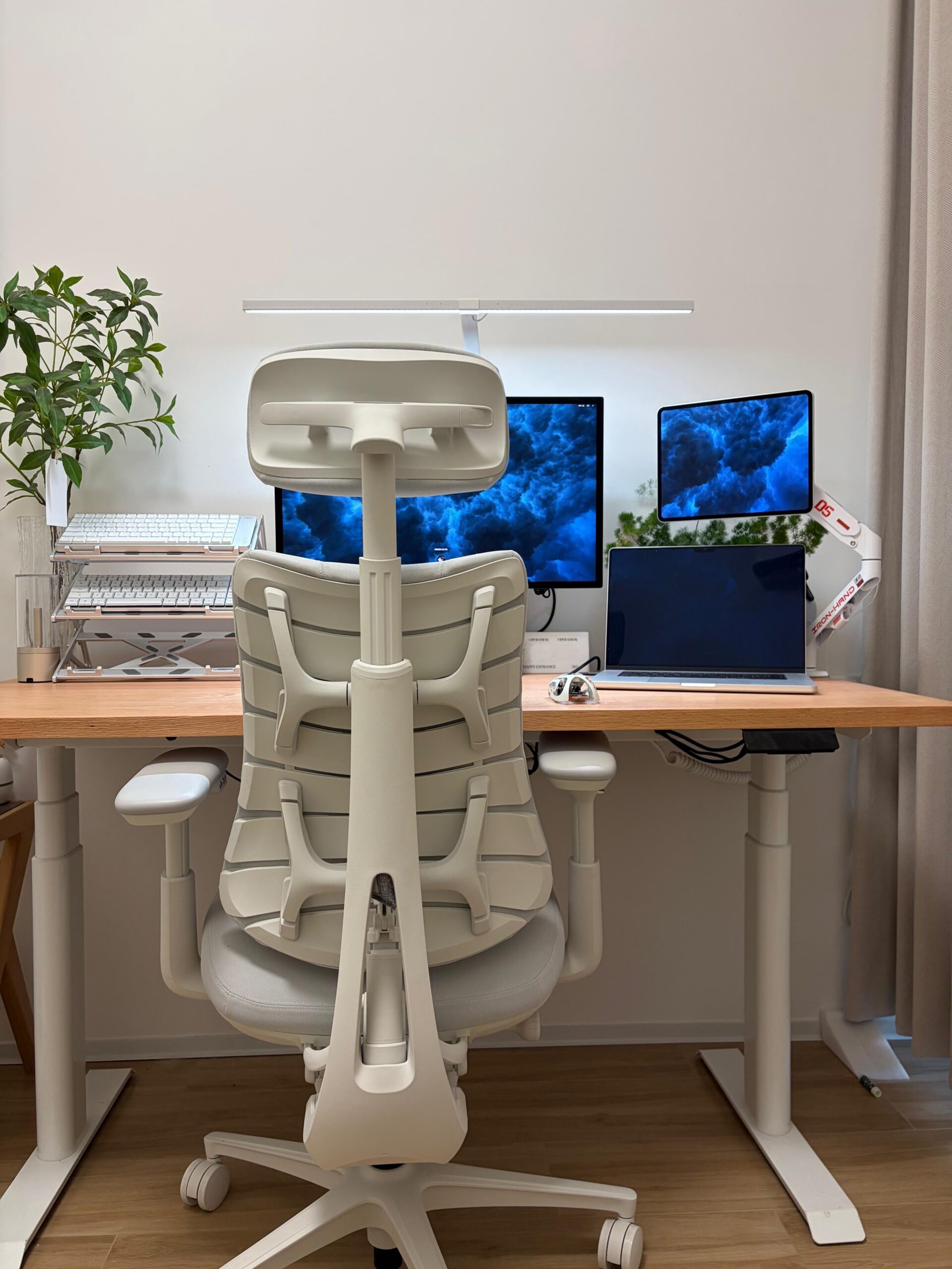 My girlfriend helped me with my setup. Any thoughts? My girlfriend helped me with my setup. Any thoughts?