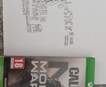 If this game was real I would play it (ik the drawing is bad)