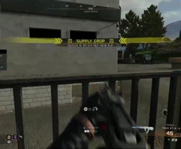 Active camo SO good it becomes invisible in your inventory 😅