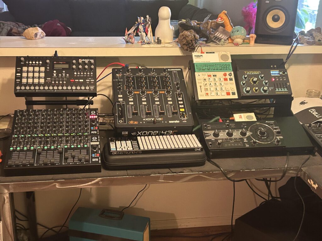 Roast my setup!