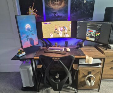 Final form of my desk setup