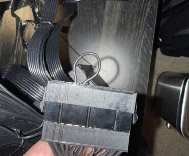 Digital storm sent me a replacement psu and the 24 pin cable has this weird jumper in it