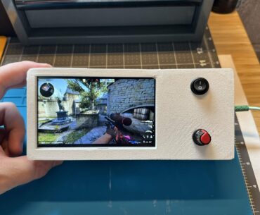 Mini TV to rewatch old CSGO majors and youtube videos