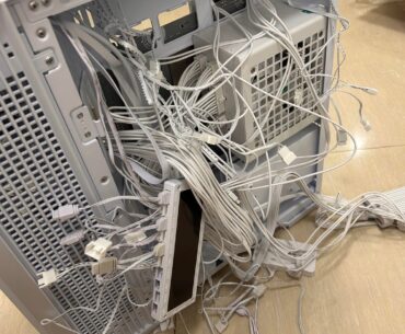 Can I just force the side panel shut