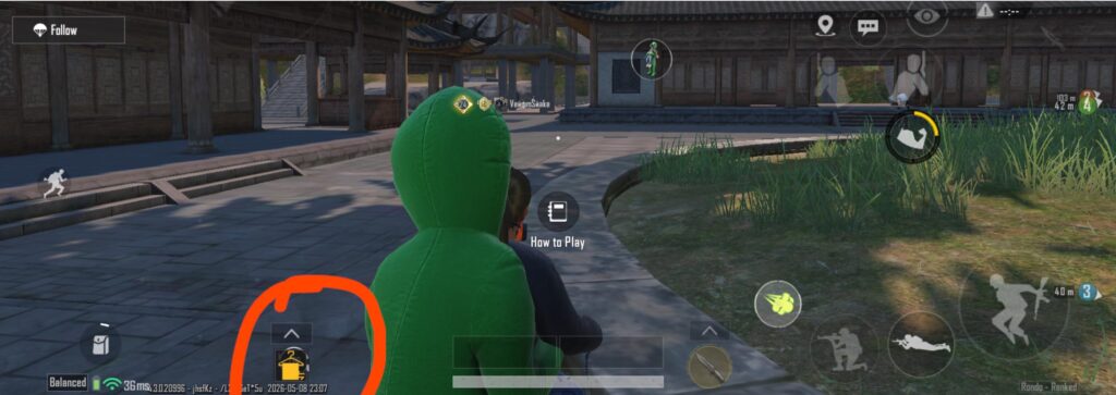 How do move my wardrobe icon to the side?