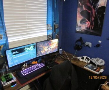 photo of my setup from my old 2010 camera (photo is obviously not from 2010)