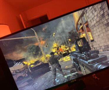 17 year old game btw no mods [mw2]